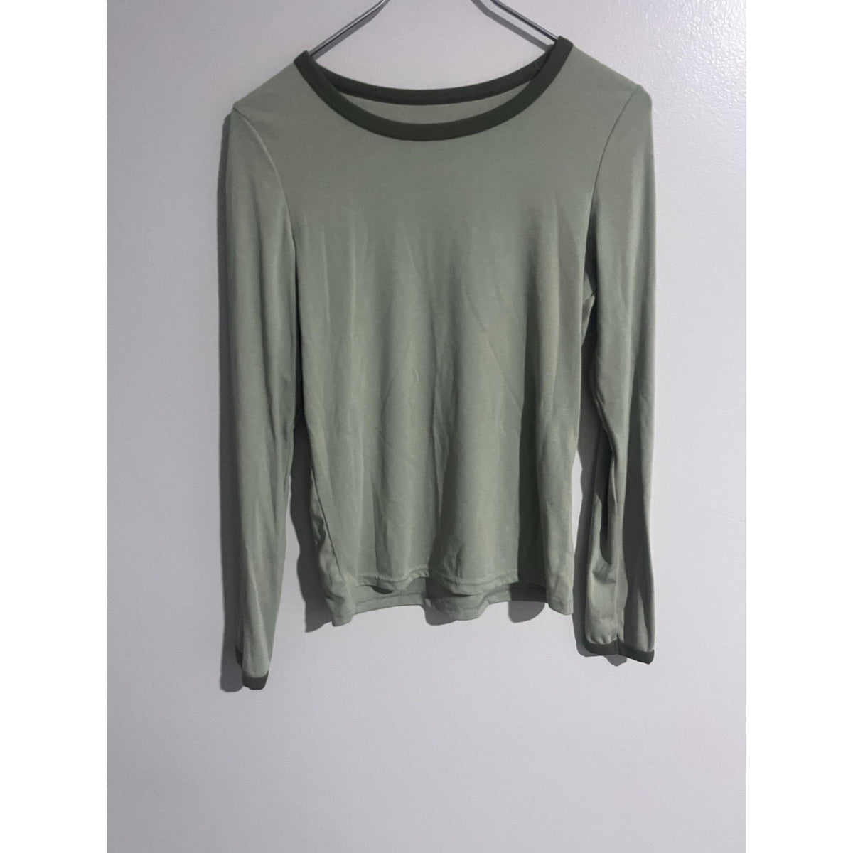 DAZY T-Shirt Womens M Green Ringer Crew Neck Long Sleeve Stretch Jersey Casual