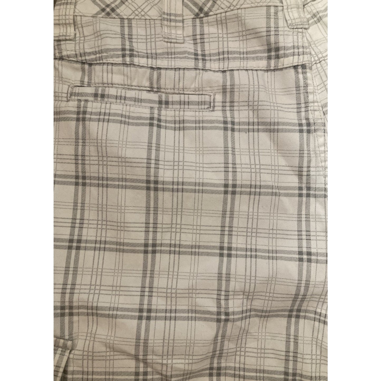 Wrangler Plaid Cargo Shorts Mens Sz 36 White Gray Utility Casual Outdoor Preppy