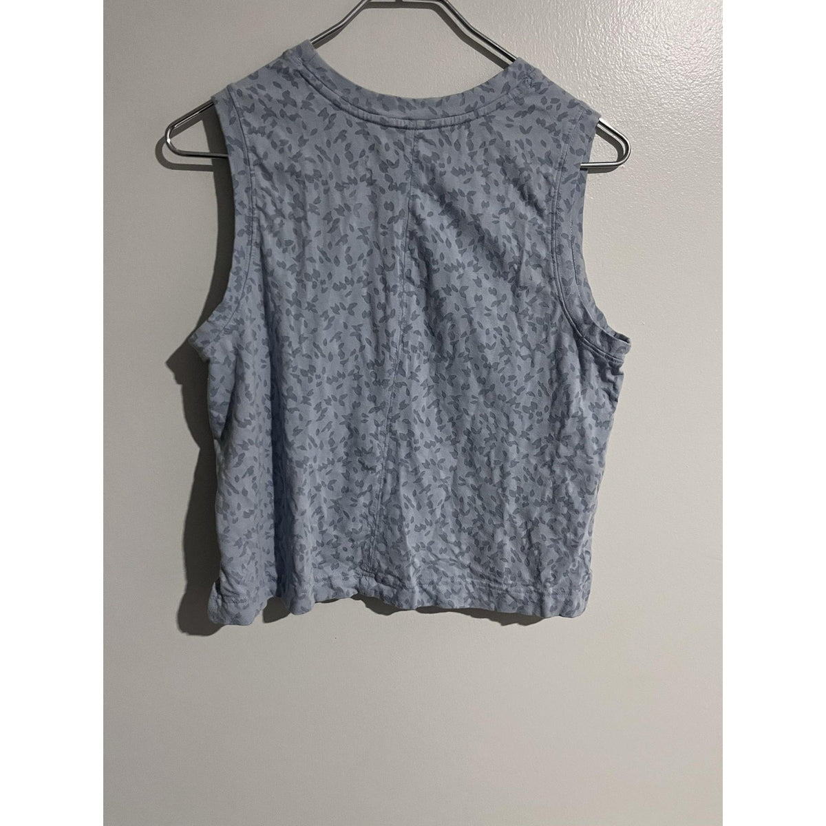 All In Motion Tank Womens L Blue Animal Print Tagless Stretch Lightweight Jersey