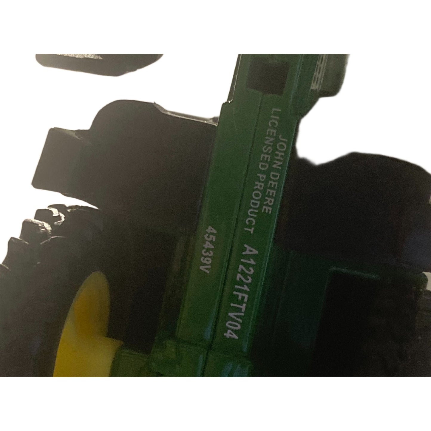 John Deere brand Tractor 45439V Realistic Diecast tractor Farm Equipment 1/16