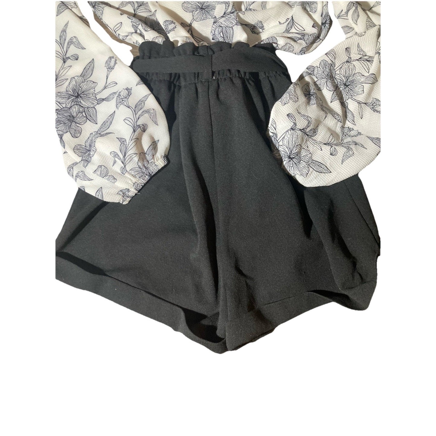 Streetwear Society Womens Sz S Romper Long Sleeve Classy High Waisted Floral