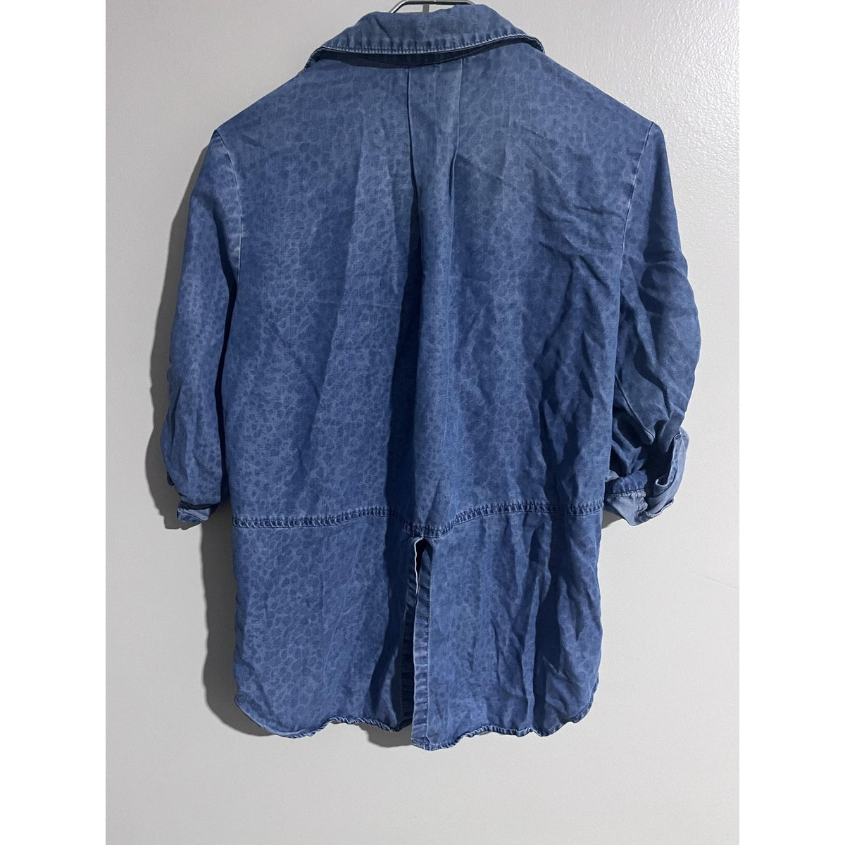 Cloth & Stone Button-Up Womens S Blue Tunic Lyocell Denim Animal Print Casual