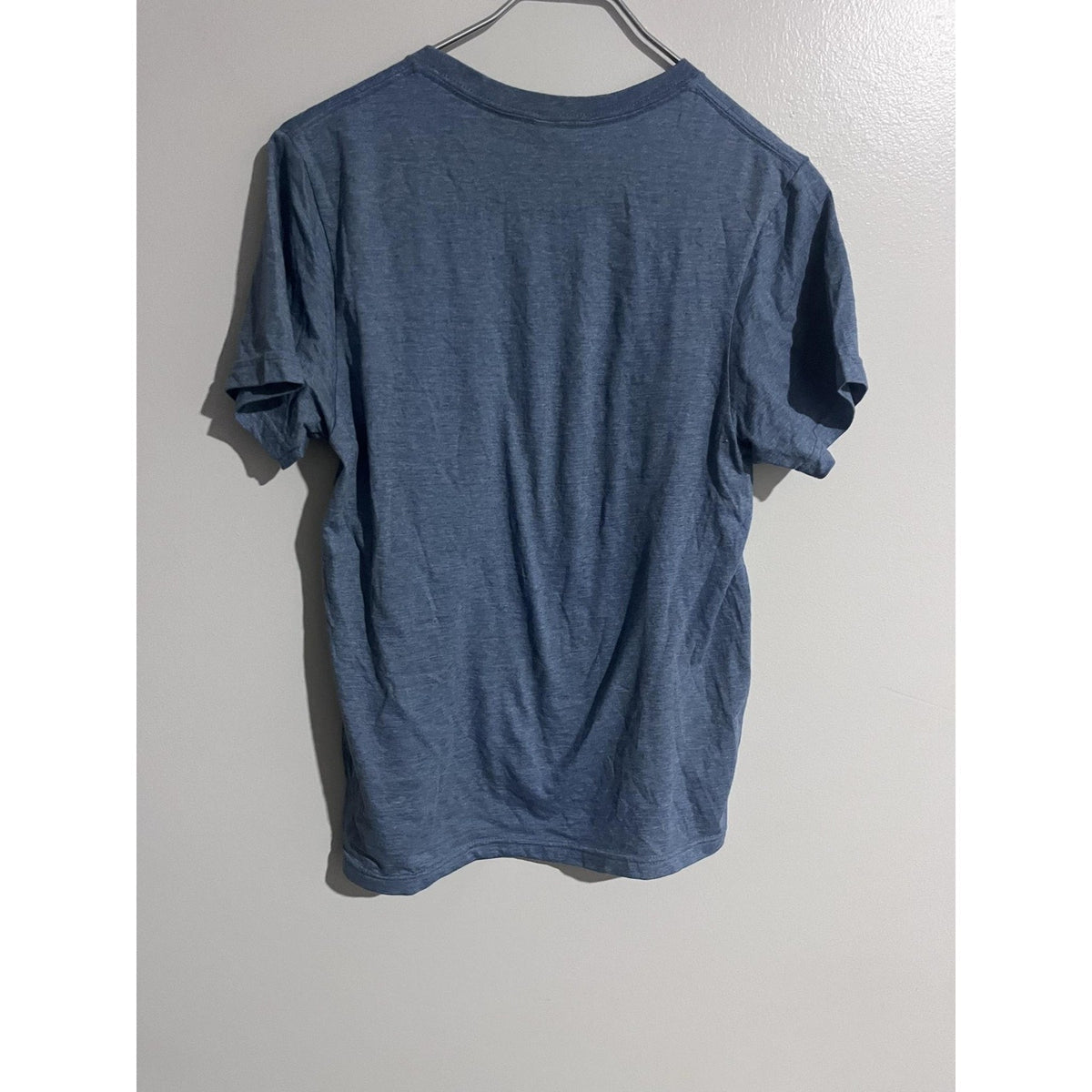 Gildan Shirt Mens S Blue Short Sleeve Crew Neck Graphic Cotton Jersey Softstyle
