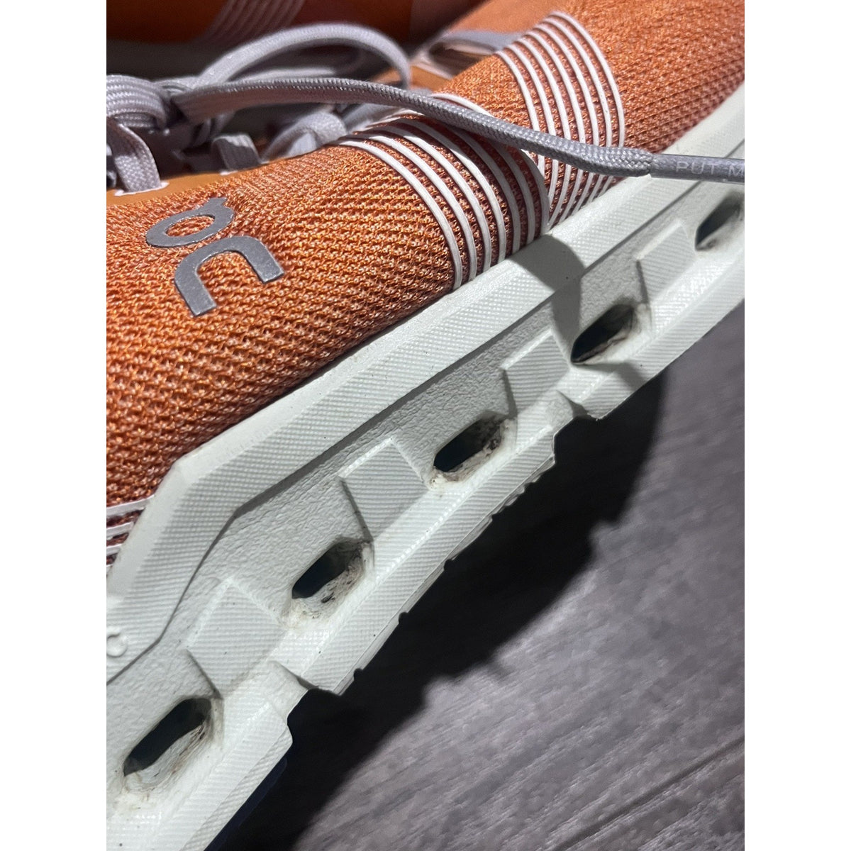 On Cloudgo Men's Size 10.5 Turmeric/Aloe Running Shoes