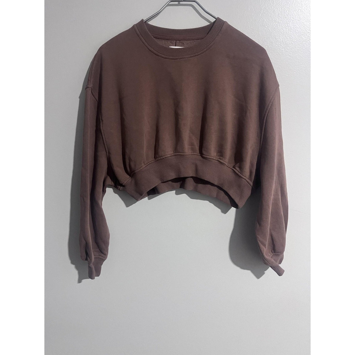 BP. Sweatshirt Teens S Brown Cropped Pullover Crew Neck Fleece Relaxed Casual