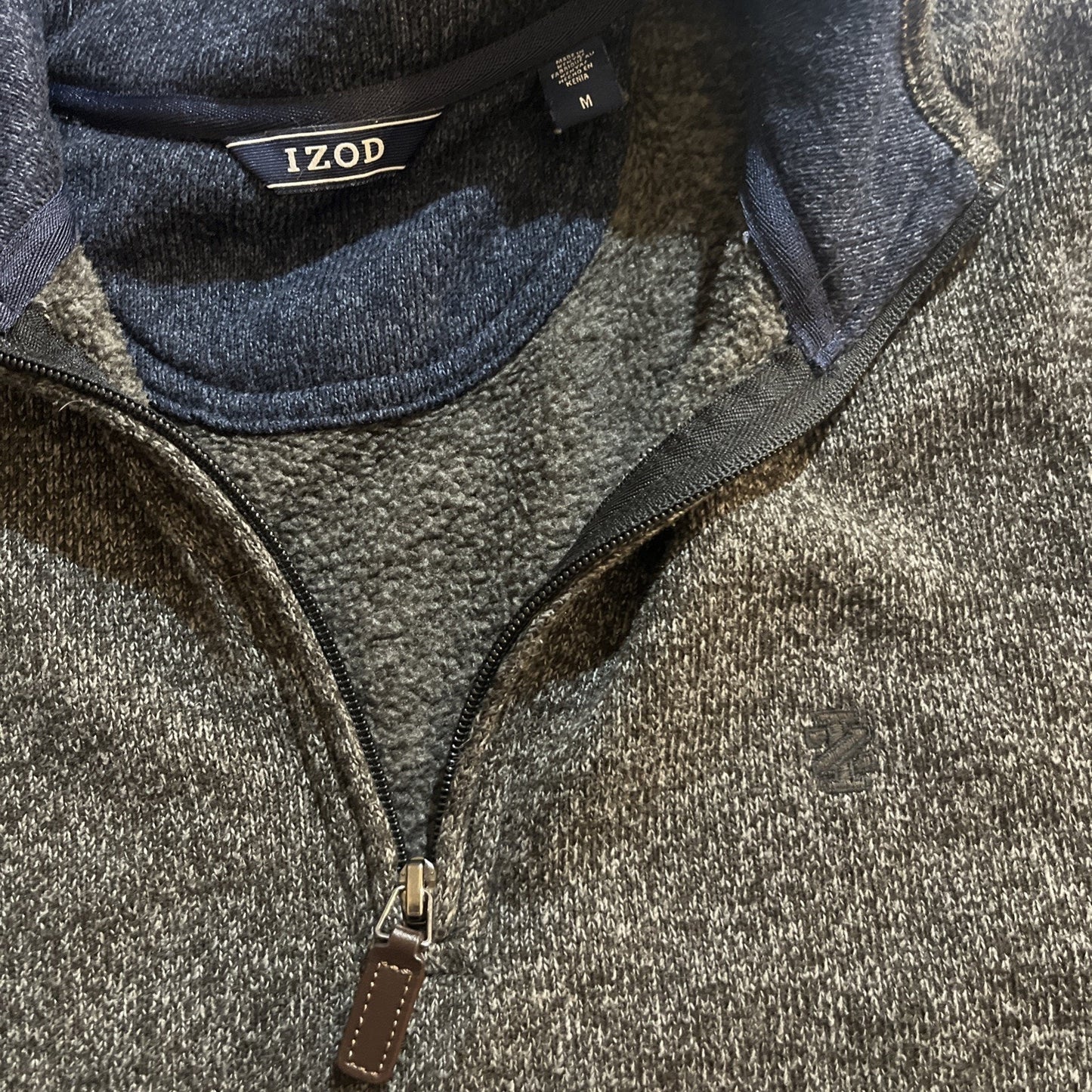 IZOD Thermasoft Sweater Fleece Quarter Zip Carbon Heather Men’s Medium