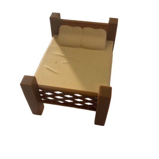 Bluey BIG BED for Home Playset Parents Bedroom Mom and Dad Bandit Chilli