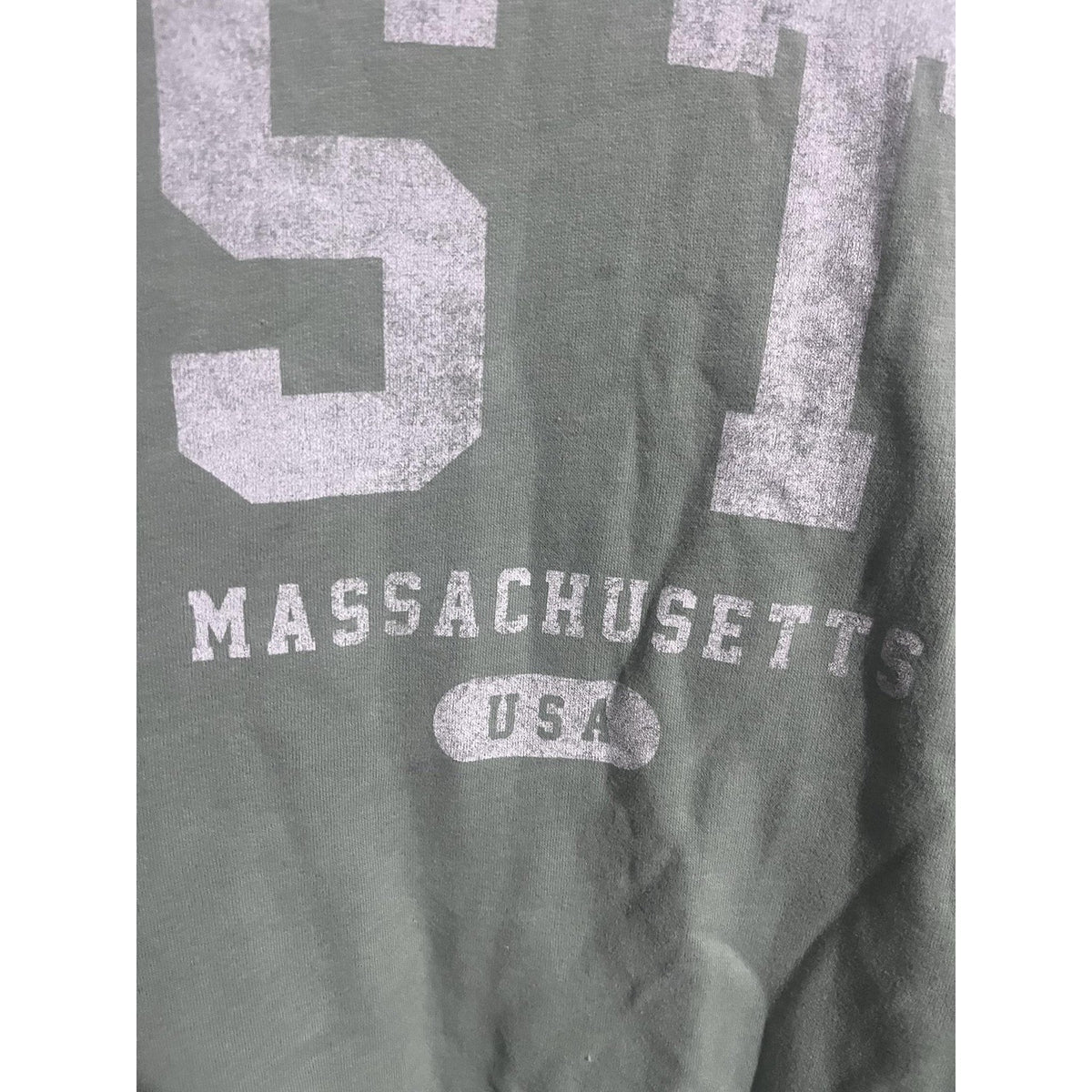 Hollister Sweatshirt M Green Pullover Graphic Boston Massachusetts USA Fleece