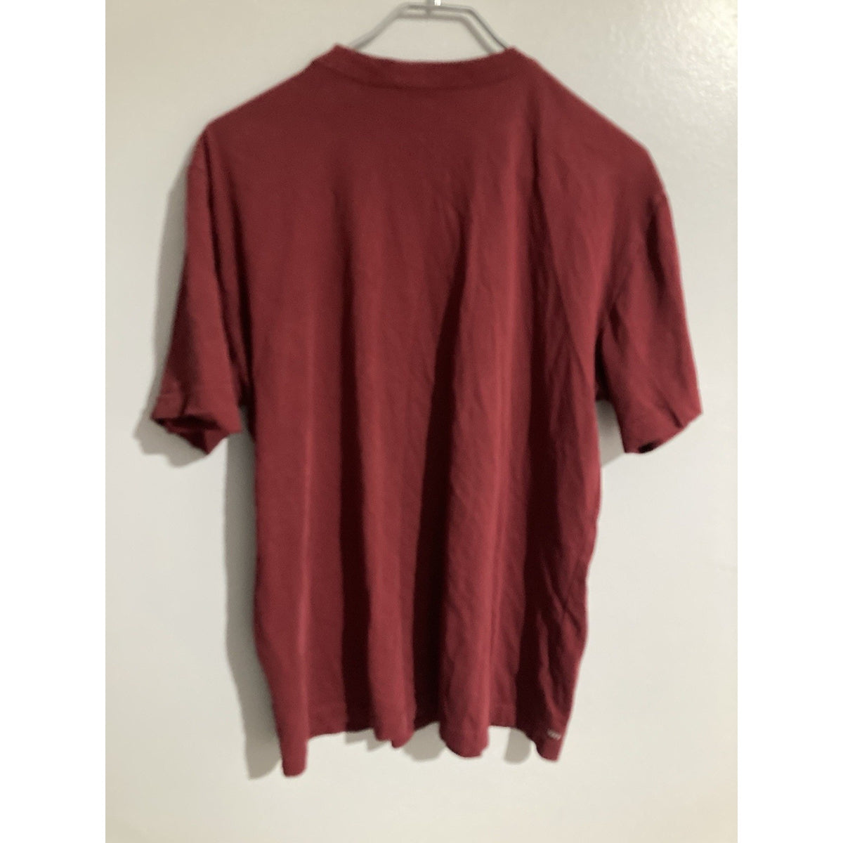 Nike Swoosh Maroon Red Football Shirt Men’s Size Large Football Practice Shirt
