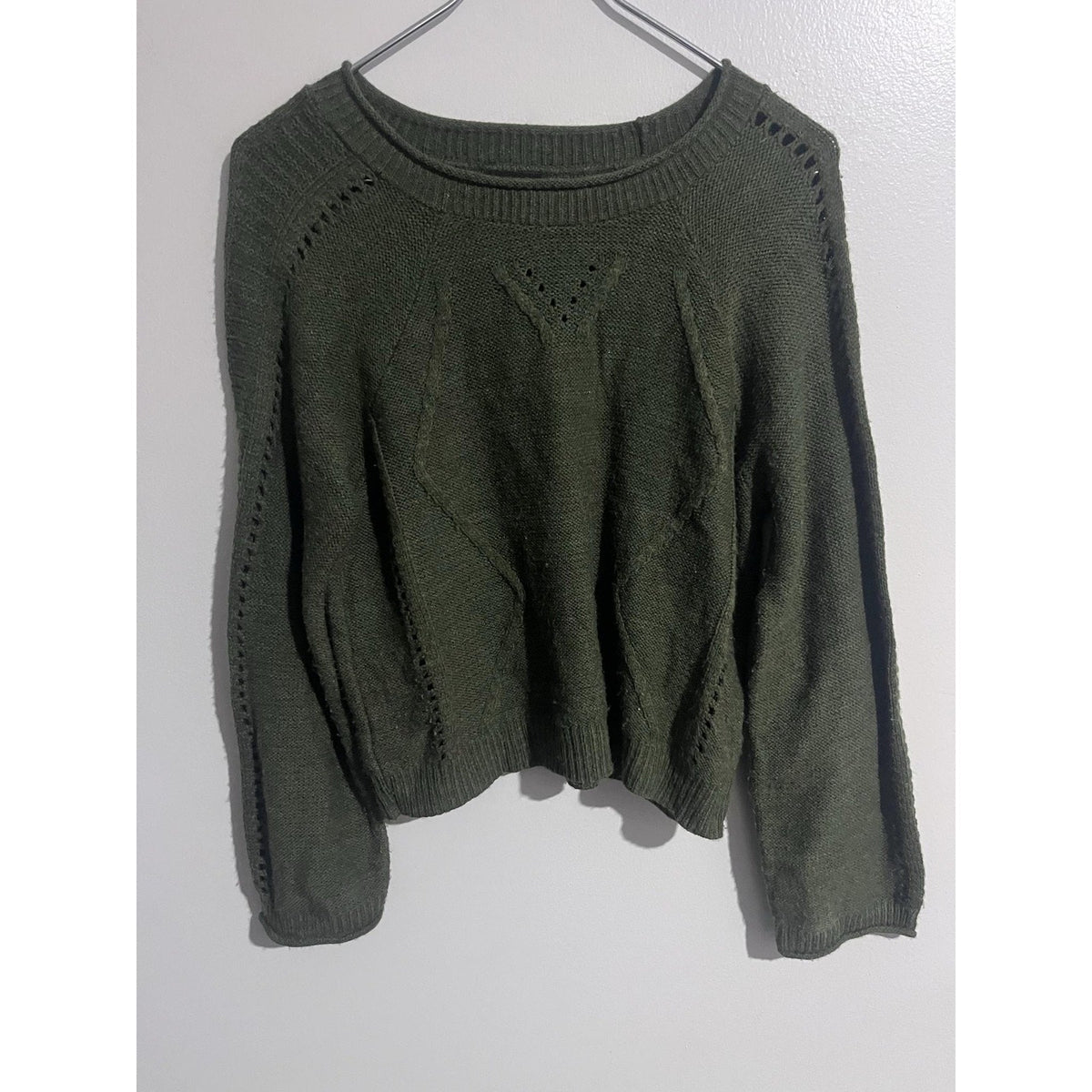 A.n.a Sweater Womens M Green Cable-Knit Crew Neck Pullover Lightweight Stretch