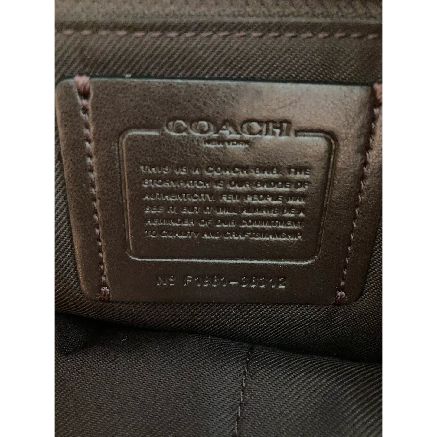 Coach F57526 Oxblood Crossgrain Leather City Zip Tote Shoulder Bag Burgundy