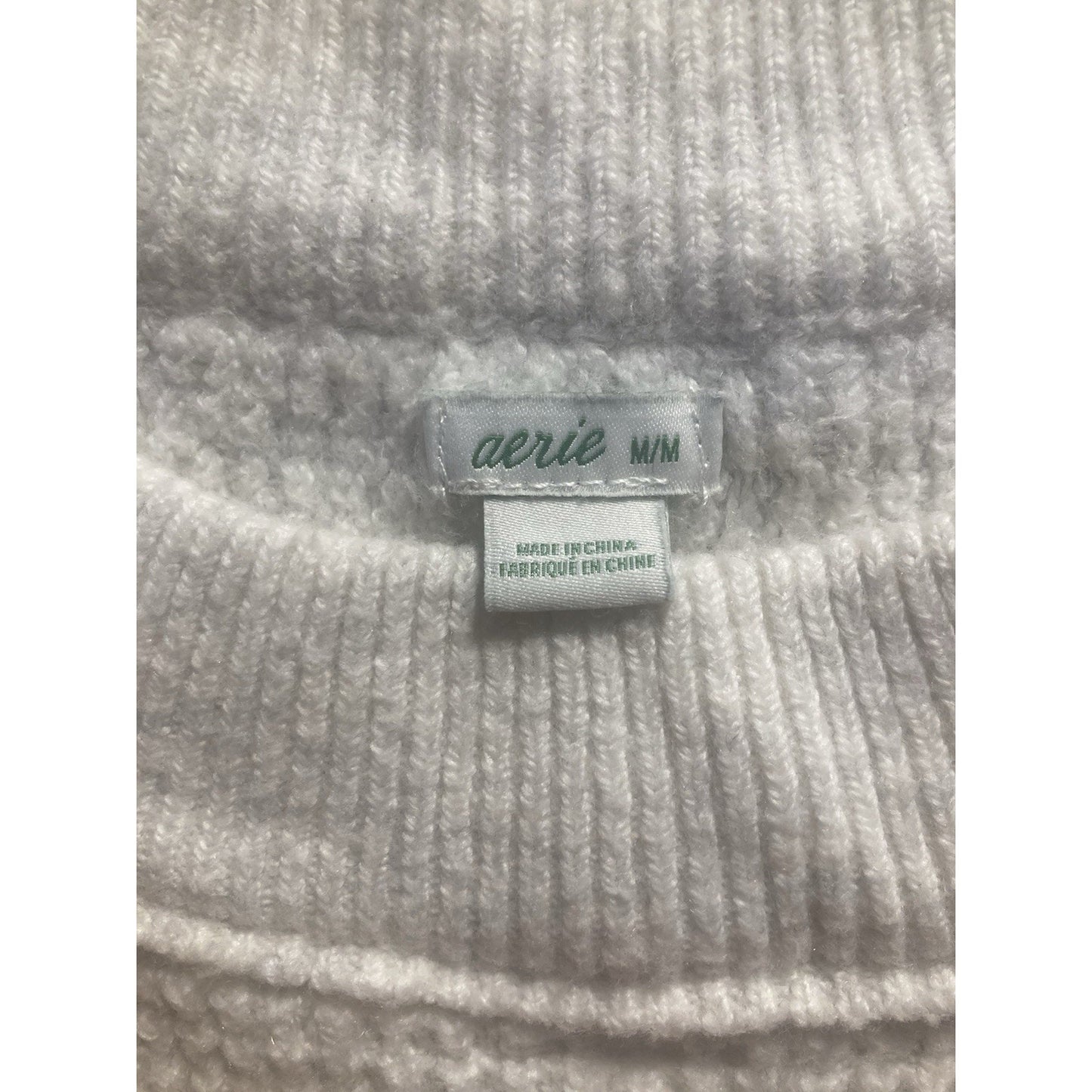 Soft Waffle Women’s Aerie Off White Sweater Size Medium Long Sleeve