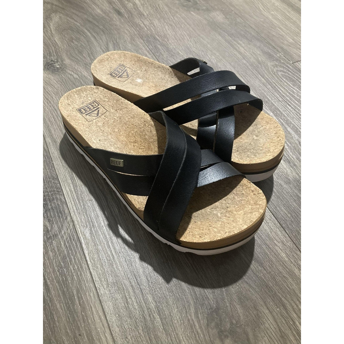 Reef Sandal Womens 9 Black Cushion Bloom Hi Wedge Strappy Cork Footbed