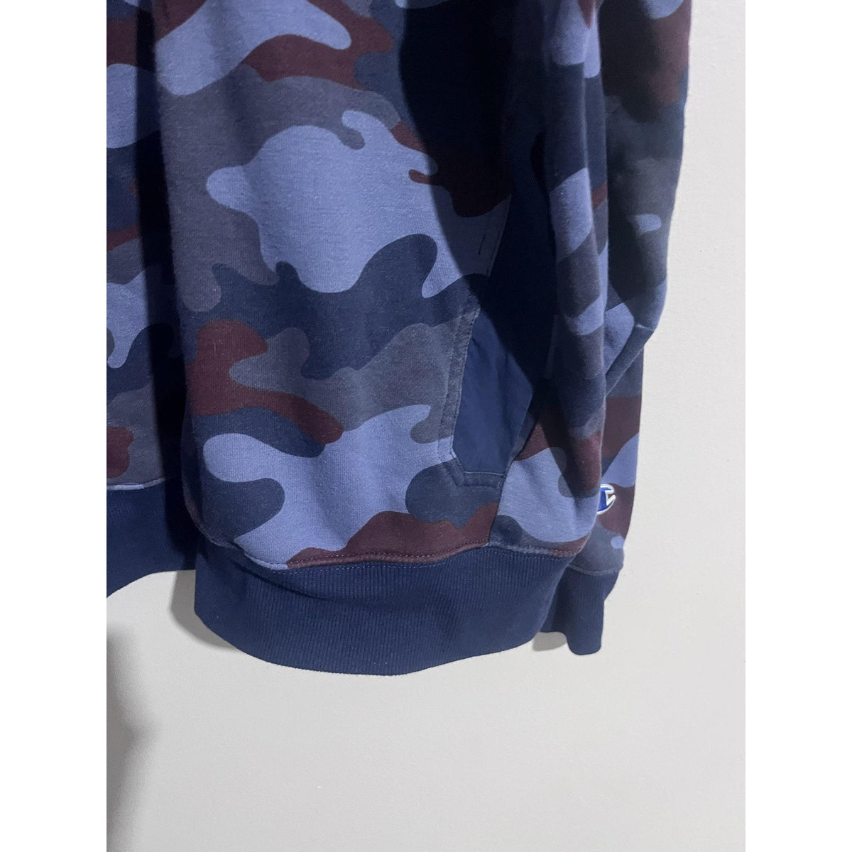 Champion Sweatshirt Mens L Blue Camouflage Pullover Fleece Pockets Logo