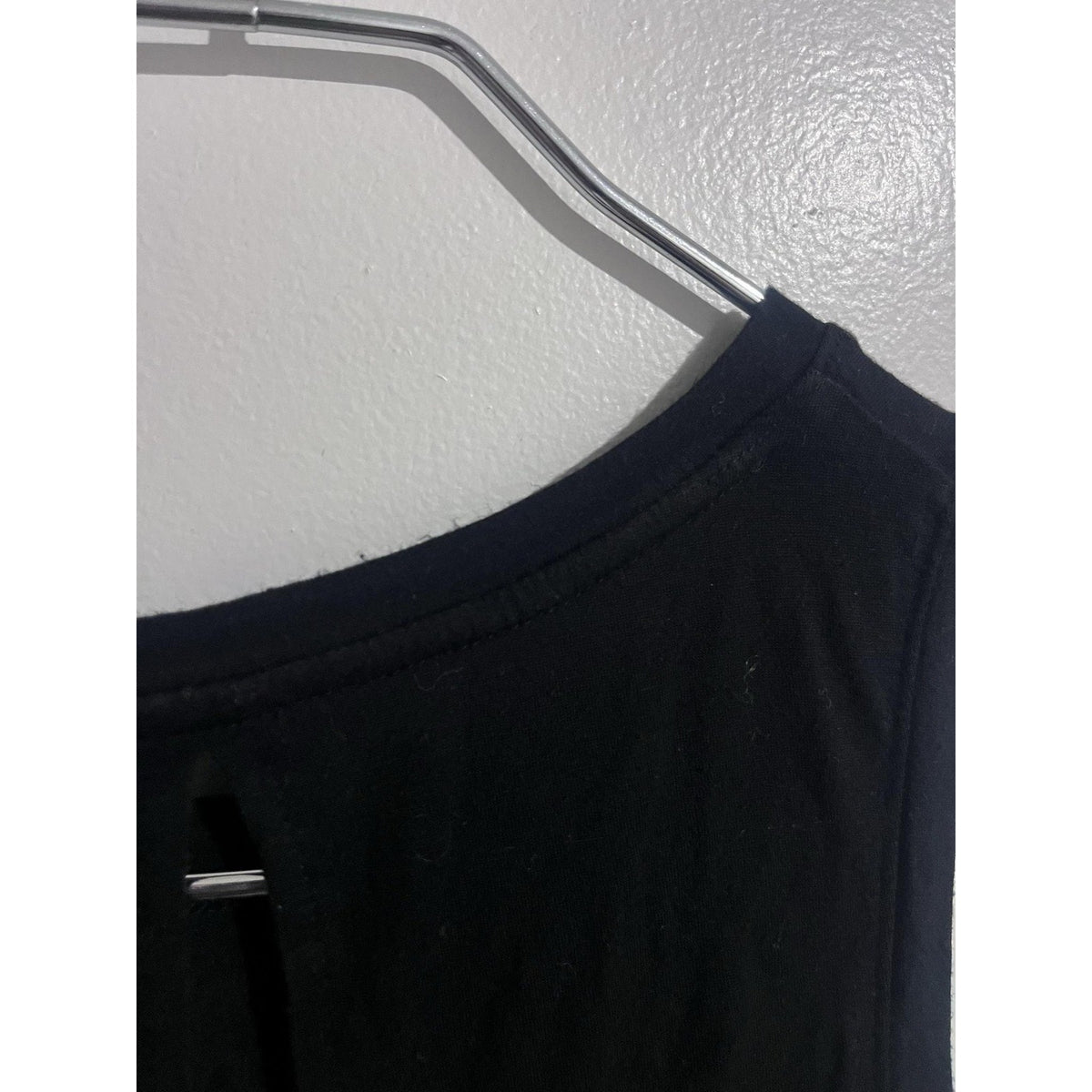 Halogen Tank Womens XS Black Crew Neck Jersey Back Slit Lightweight Stretch
