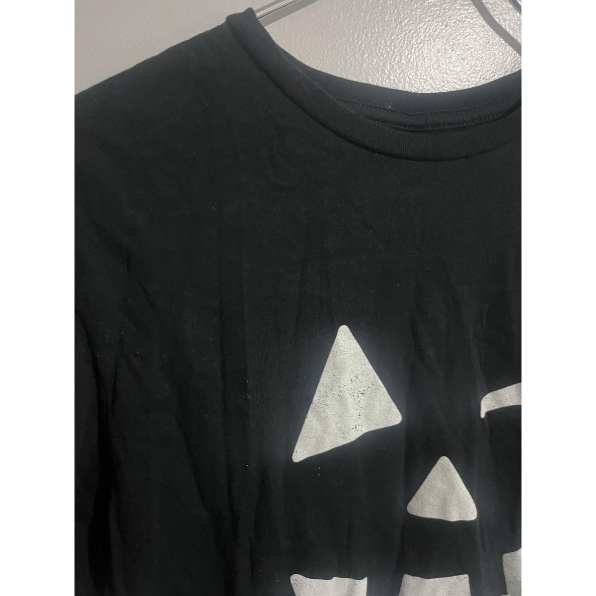 Holiday World Shirt Mens S Black Short Sleeve Pumpkin Halloween Graphic
