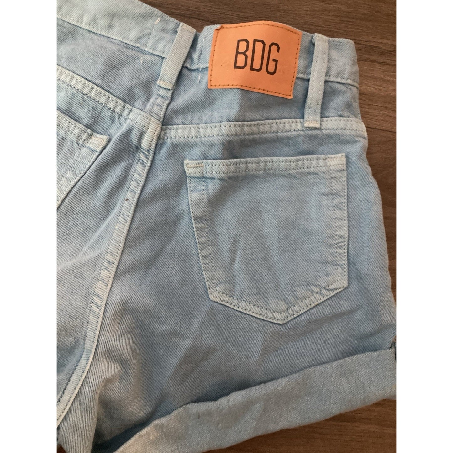 BDG Brand Light Wash Blue Cuffed Denim Short Size 25 Hammies Style Short