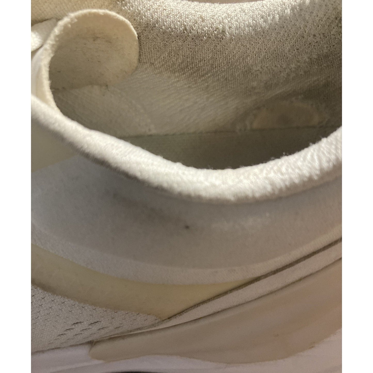 Lululemon Blissfeel Run Triple White Women’s Size 8.5 Running Shoes Sneakers