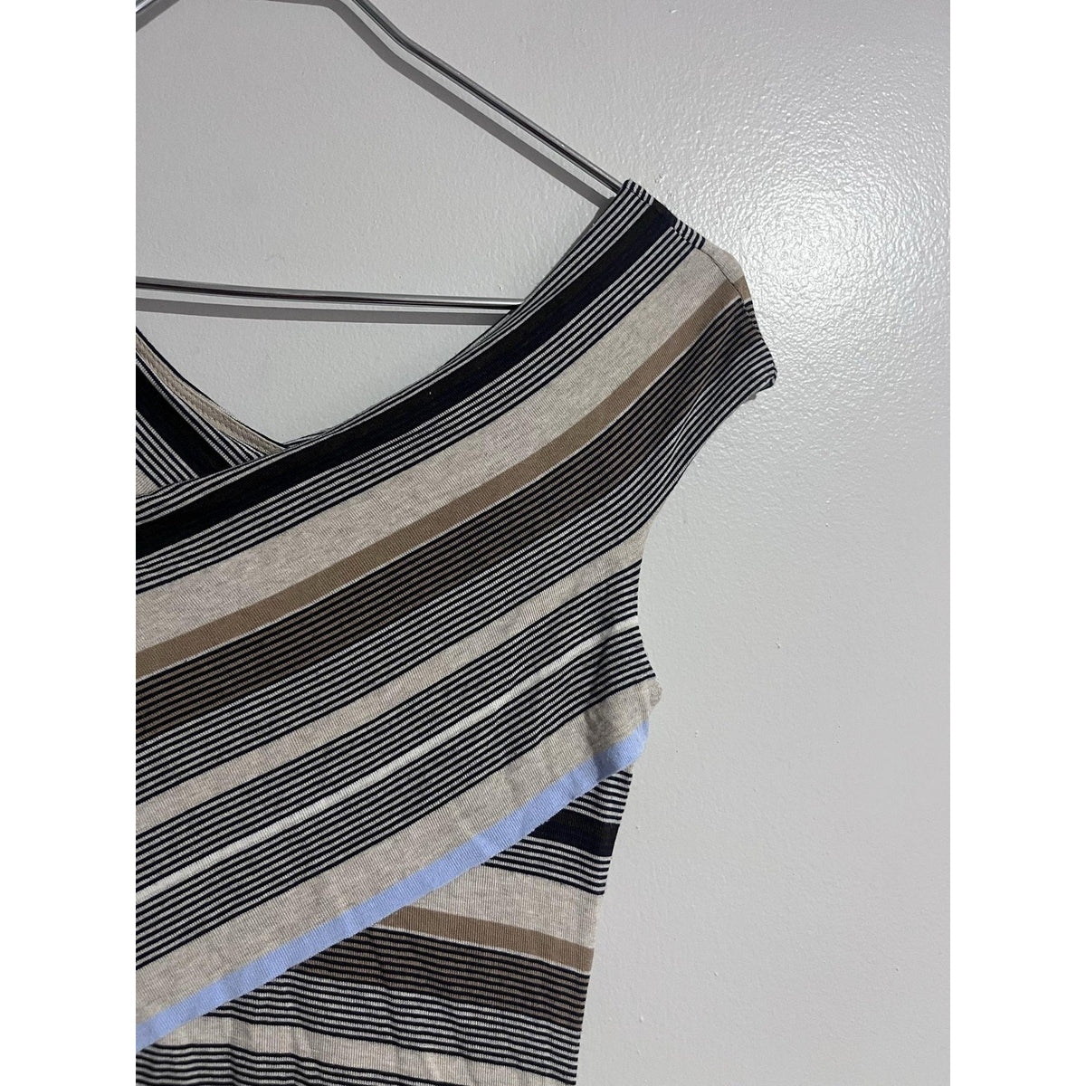 Bailey 44 Dress Womens XS Beige Striped Wrap Asymmetric Sleeveless Jersey