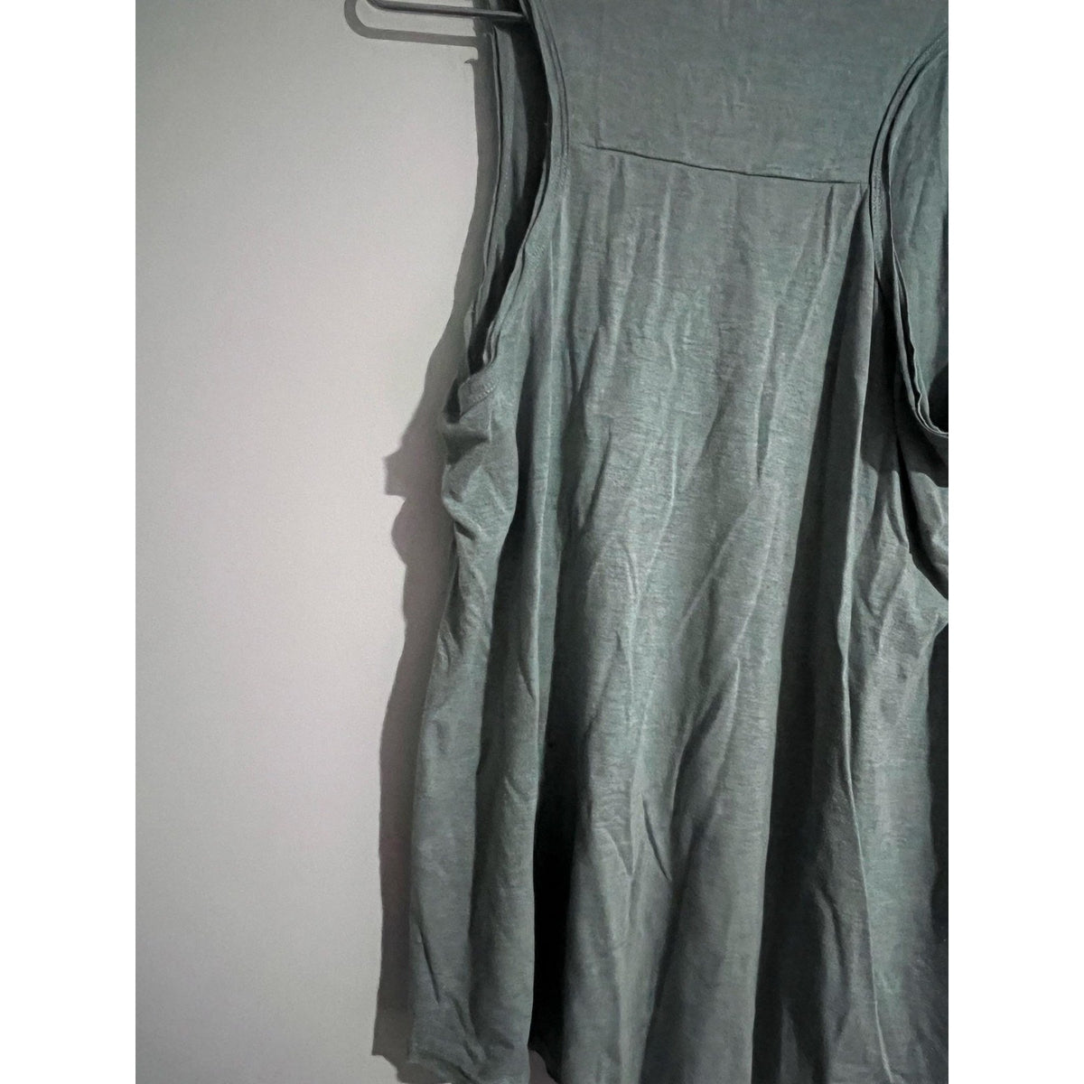 Maurices Tank Womens L Green Tunic V-Neck Jersey Lightweight Stretch Casual