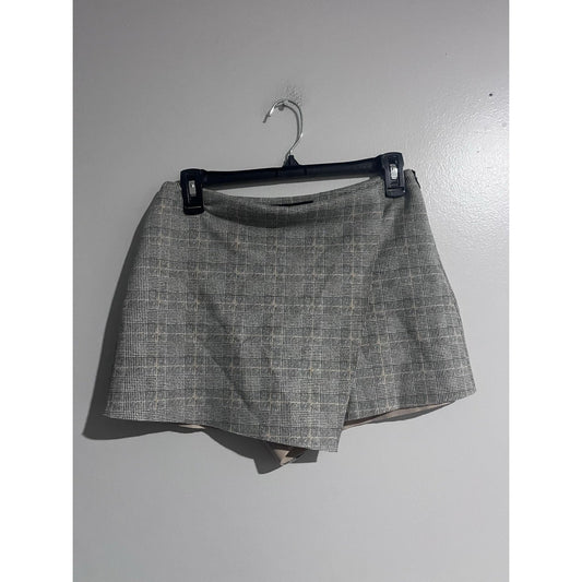 FOREVER 21 Skort Womens M Gray Plaid Mini Stretch Casual Workwear Academia