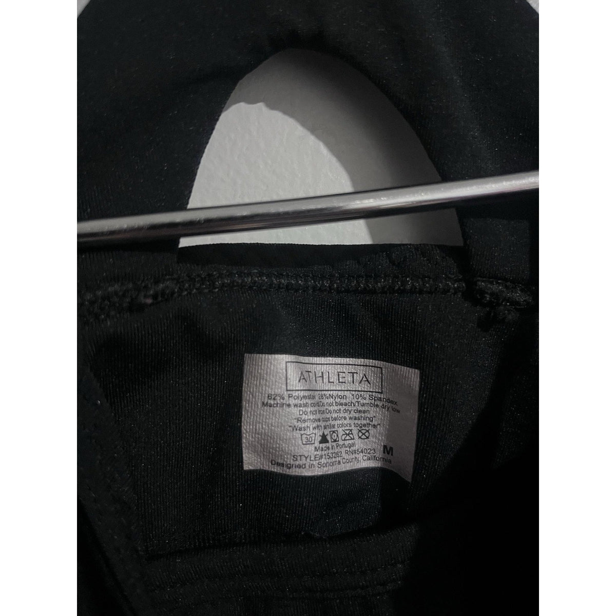 Athleta Camisole Womens M Black High Neck Padded Built-In Bra Strappy Tank Yoga