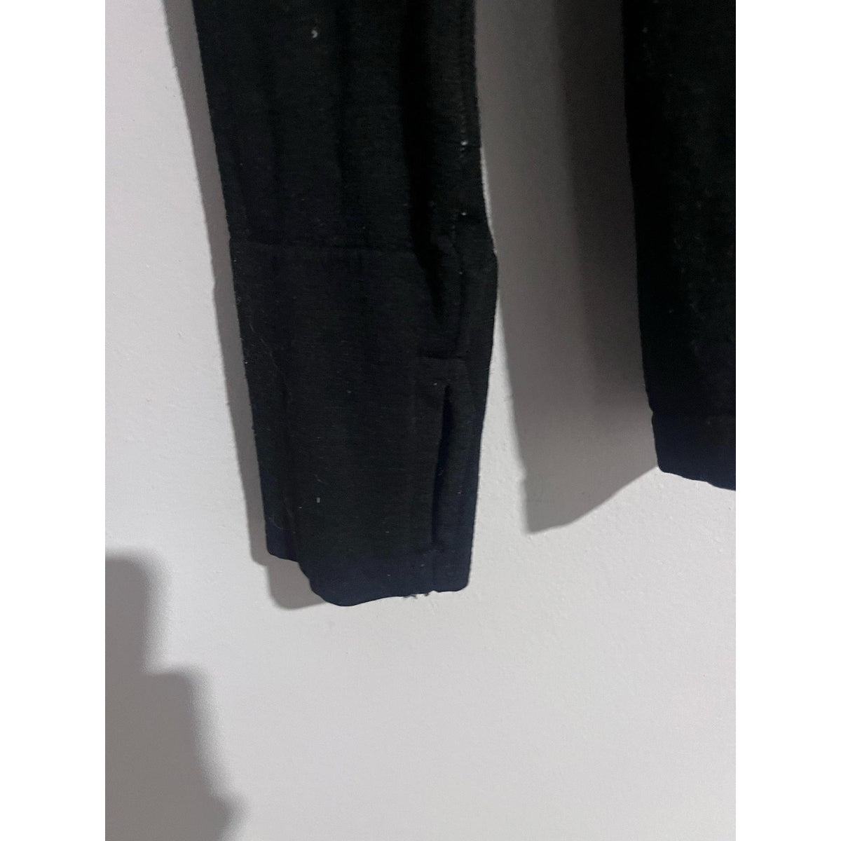 Athleta T-Shirt Womens S Black Turtleneck Long Sleeve Tagless Slim Jersey Yoga