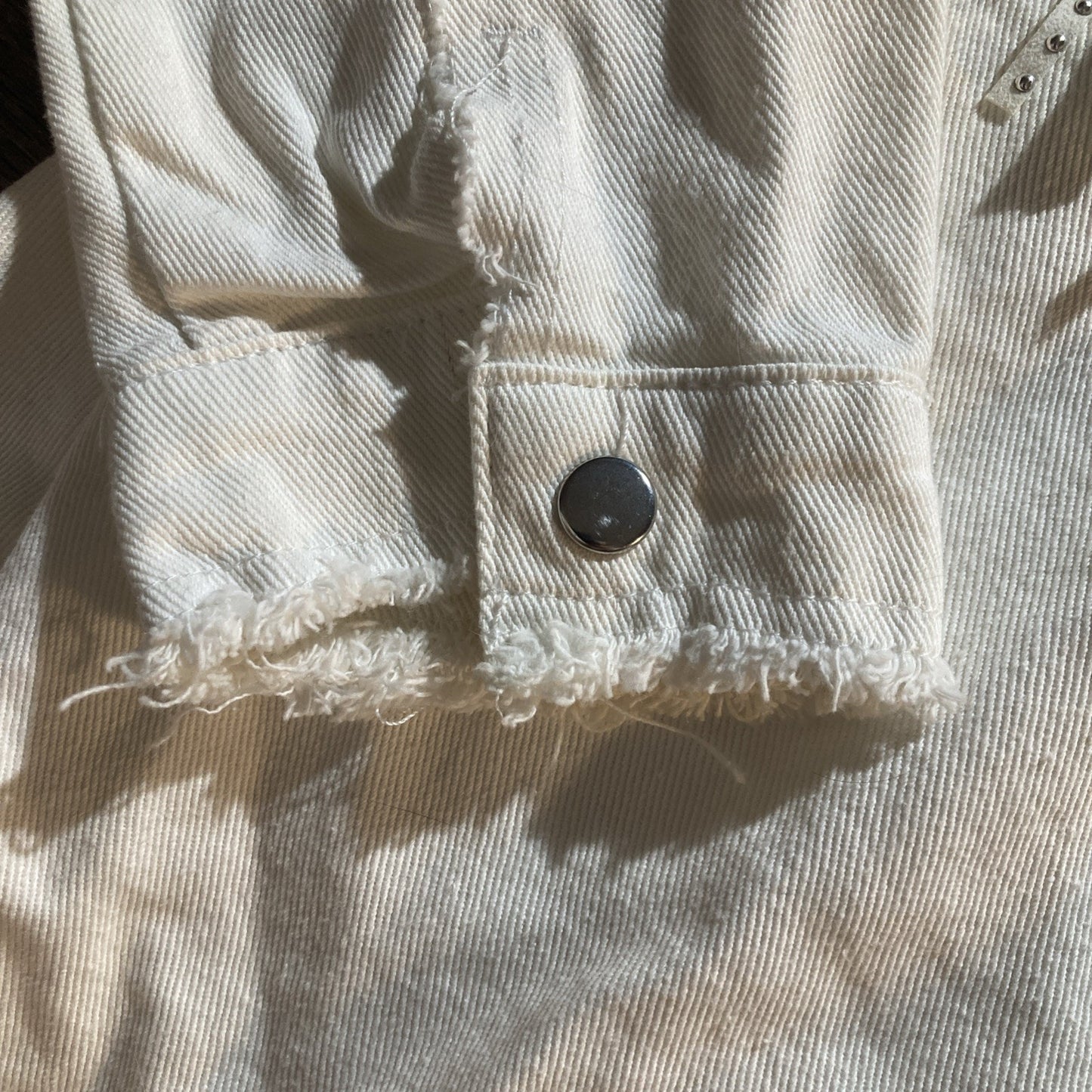 Cowgirl Chic Western Veveret White Denim Jacket with Rhinestone Fringe Medium