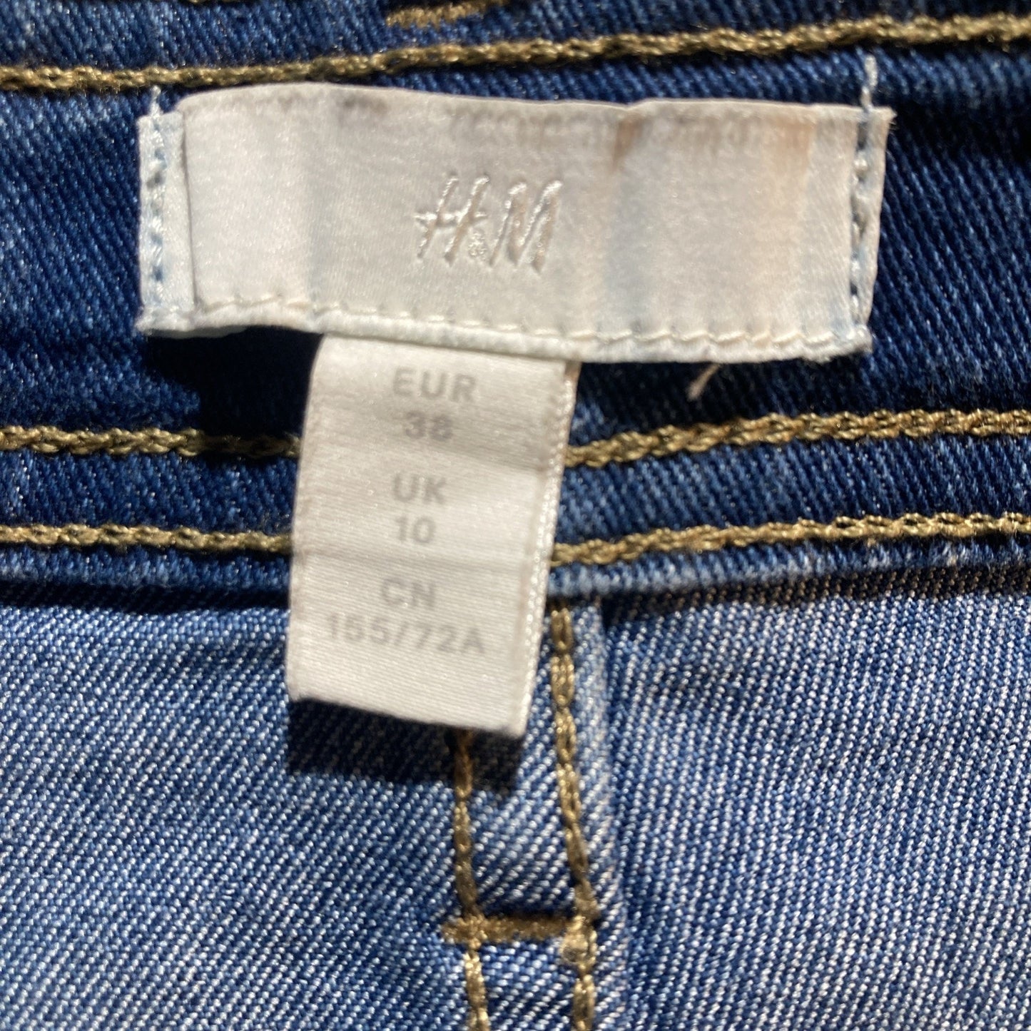 H&M Women’s Wide Straight Leg Crop Jeans 6 Blue Casual Dressy Brunch Date