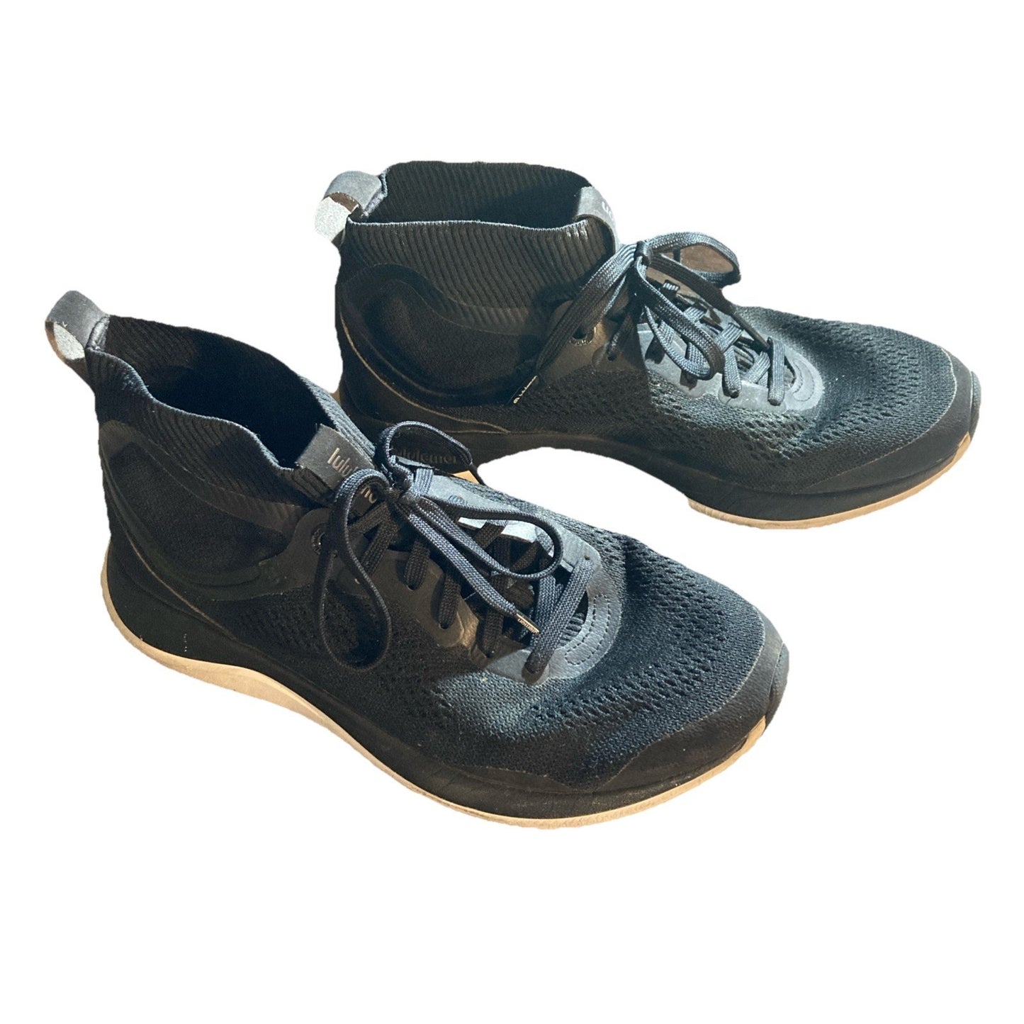 Lululemon Chargefeel Workout Mid Women's Size 7 Black Running shoes Sneakers