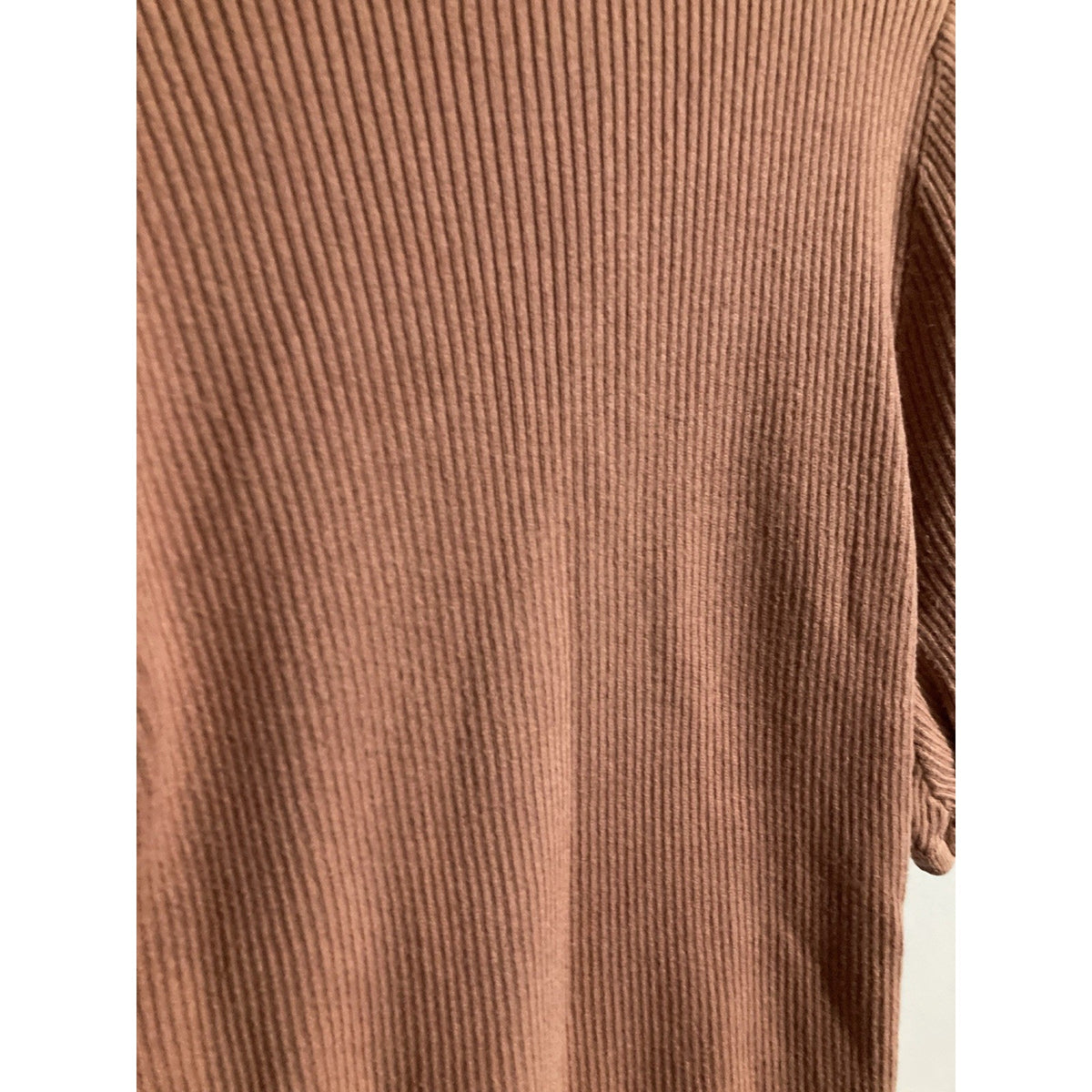 Ann Taylor Factory Womens Size M Sweater Short Sleeve Ribbed Bell Sleeve Orange