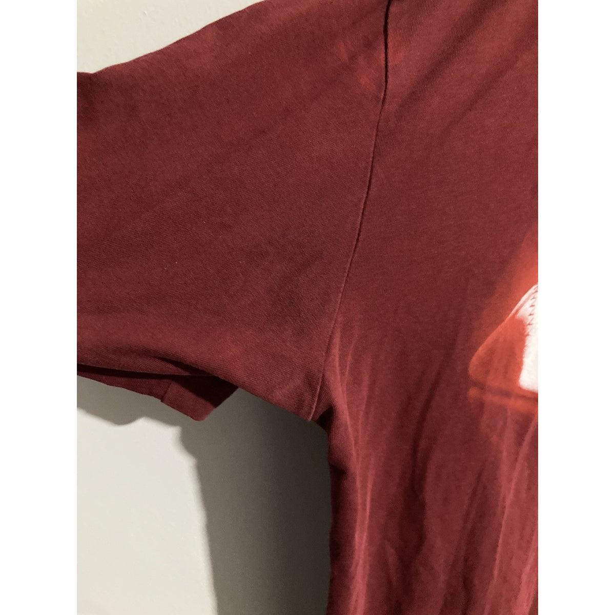 Nike Swoosh Maroon Red Football Shirt Men’s Size Large Football Practice Shirt