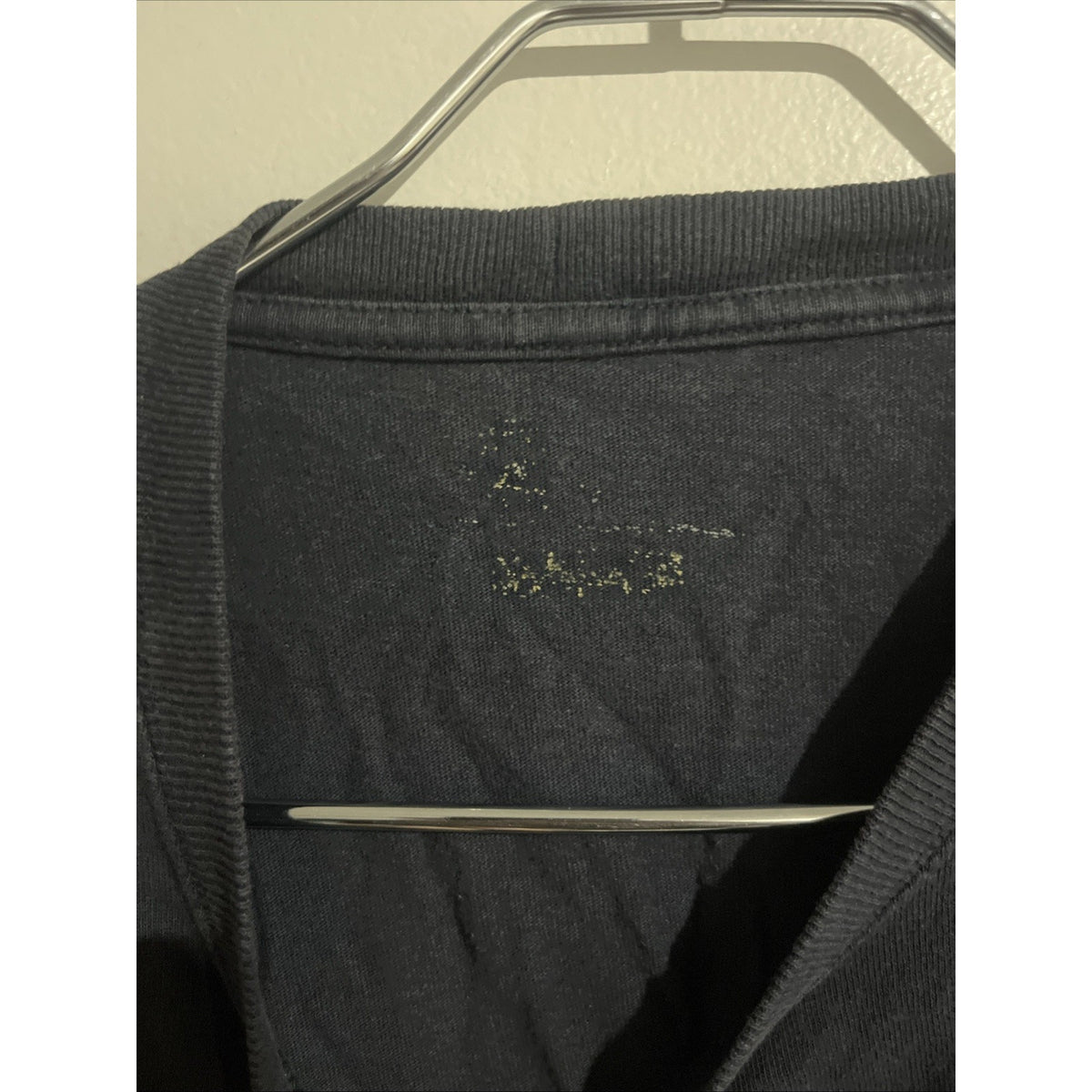 Carhartt Shirt Mens Large Navy Blue Pocket Tee Loose Fit Logo Workwear Casual