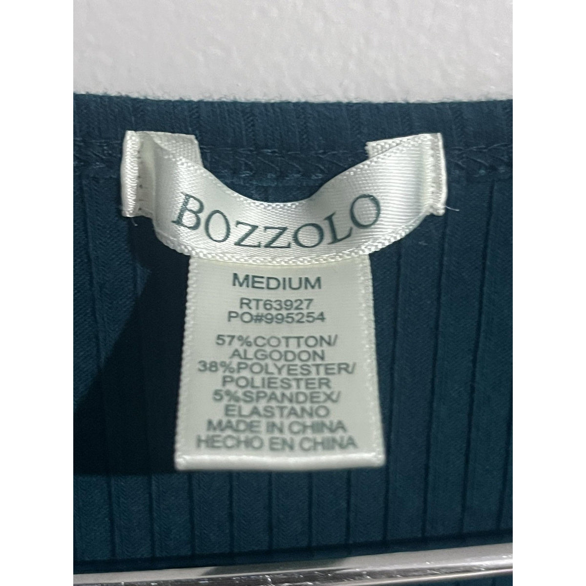 Bozzolo T-Shirt Womens M Green Cropped V-Neck Long Sleeve Slim Stretch