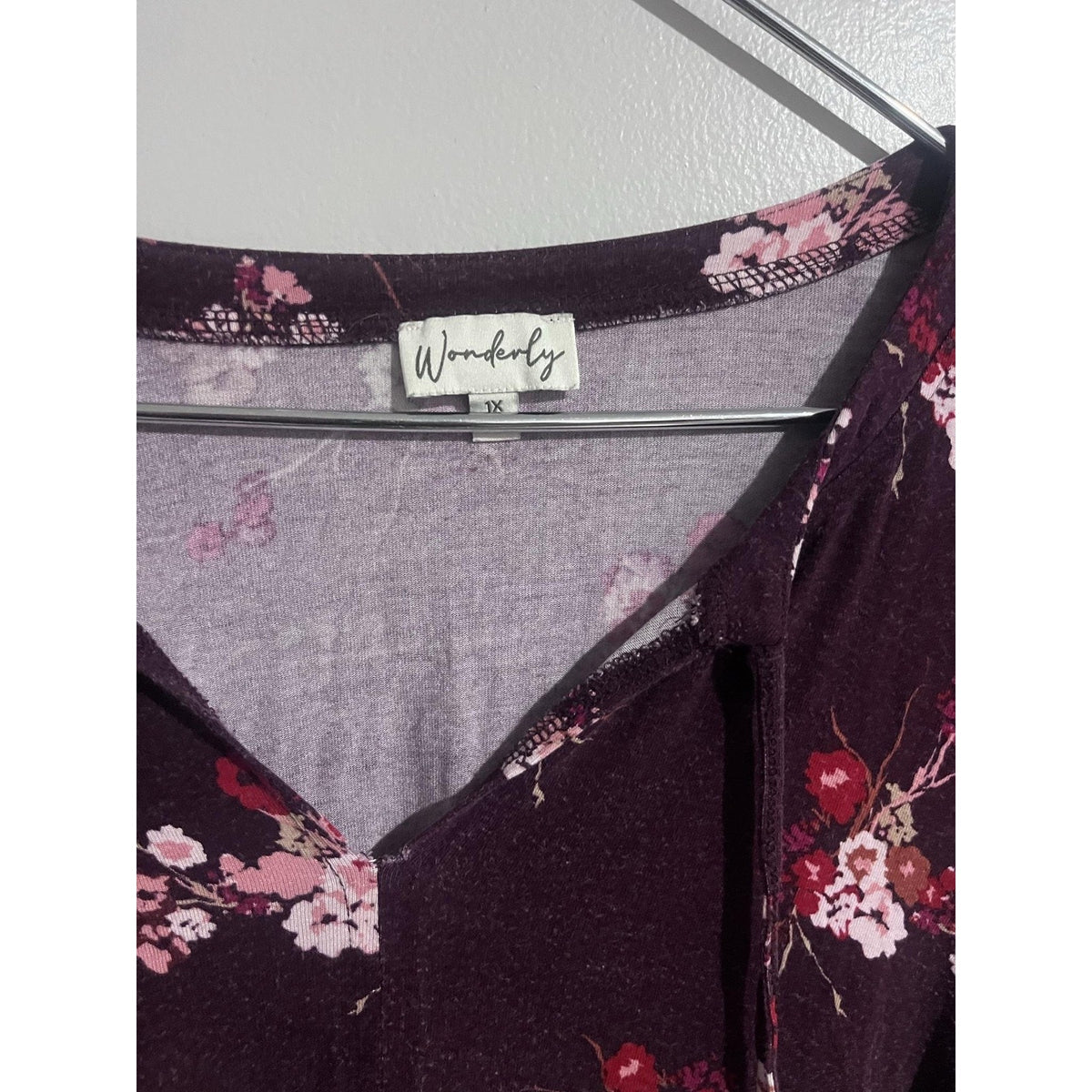 Wonderly Dress Womens 1X Purple Trapeze Swing Short V-Neck Floral Tasseled