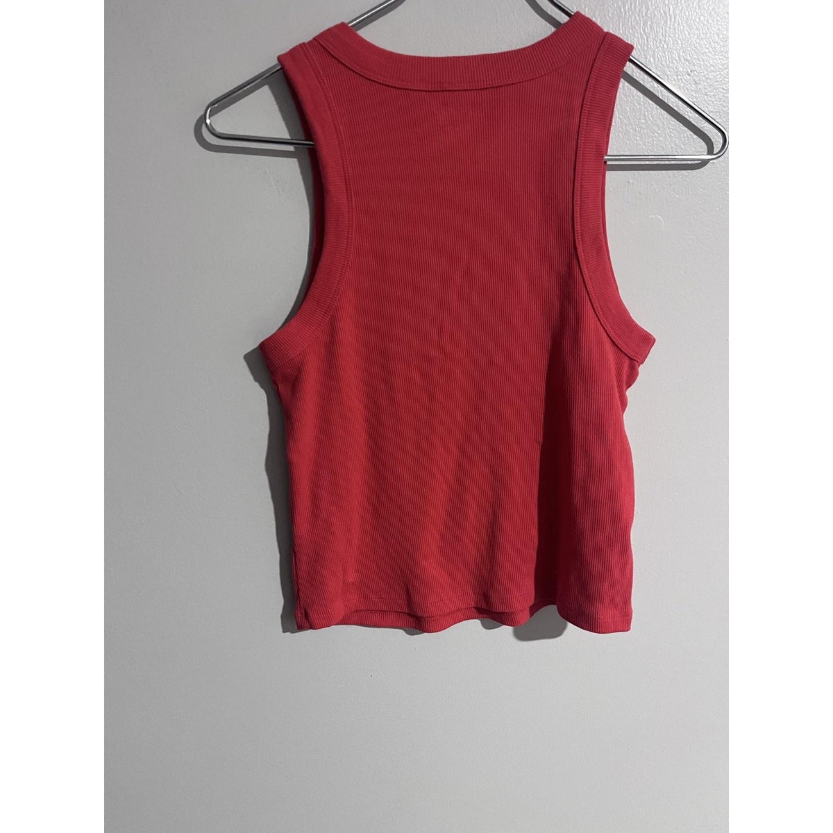 Old Navy Tank Womens M Red Ribbed Knit Slim Crew Neck Stretch Casual Summer