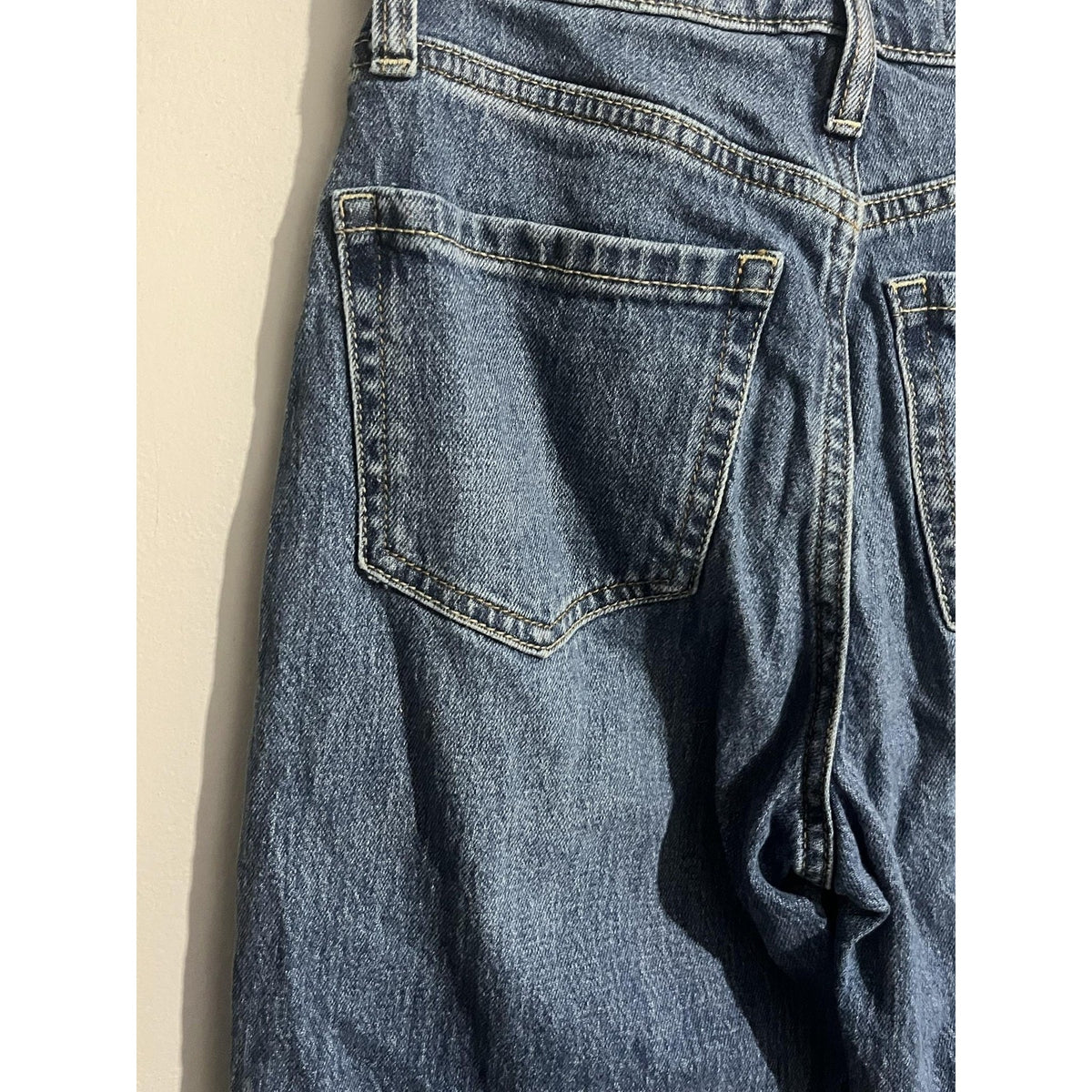 Hollister Jeans Womens 24 Blue Mom Ultra High-Rise Dad Relaxed 28 Inseam