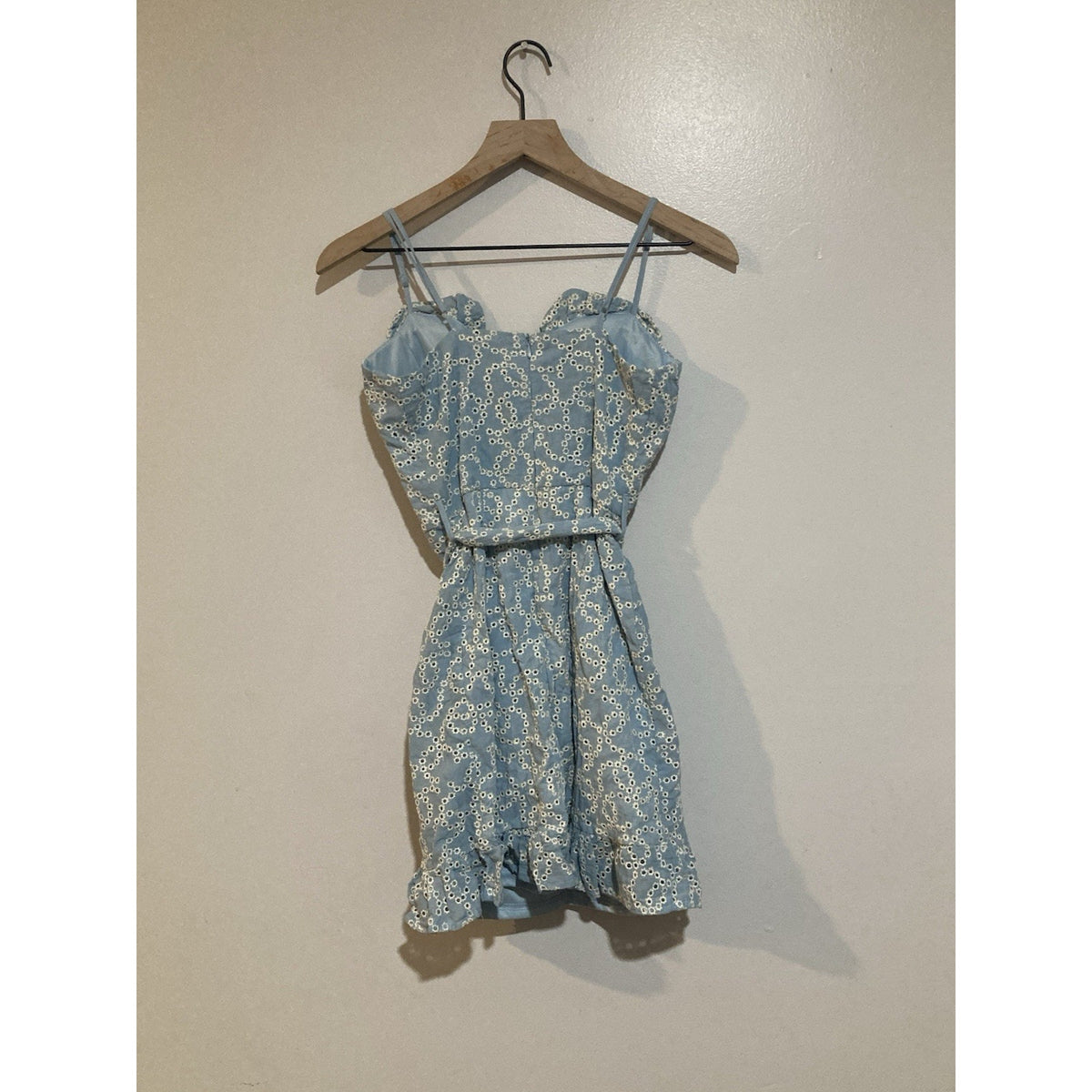 Rue21 Light Blue Eyelet Ruffle Tie Waist Mini Dress Size XS Sundress Baby Blue