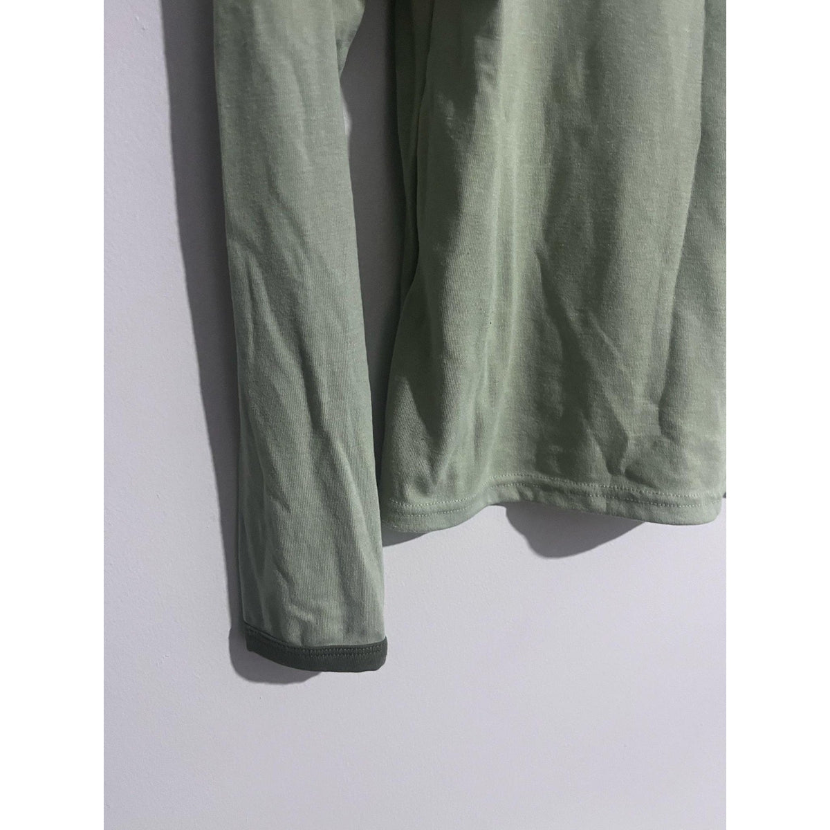 DAZY T-Shirt Womens M Green Ringer Crew Neck Long Sleeve Stretch Jersey Casual