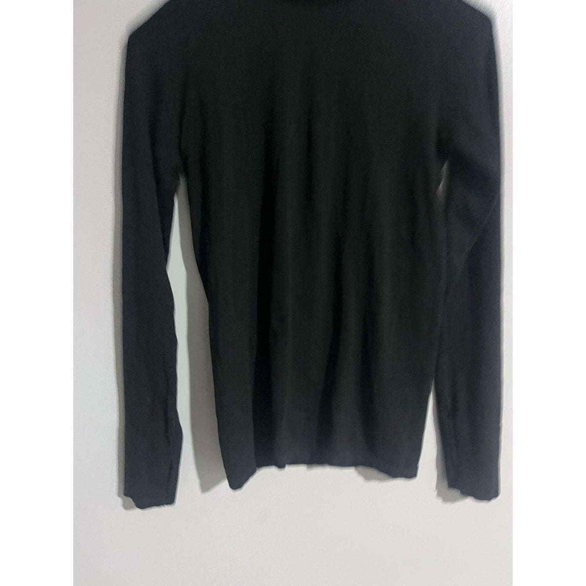 Athleta T-Shirt Womens S Black Turtleneck Long Sleeve Tagless Slim Jersey Yoga