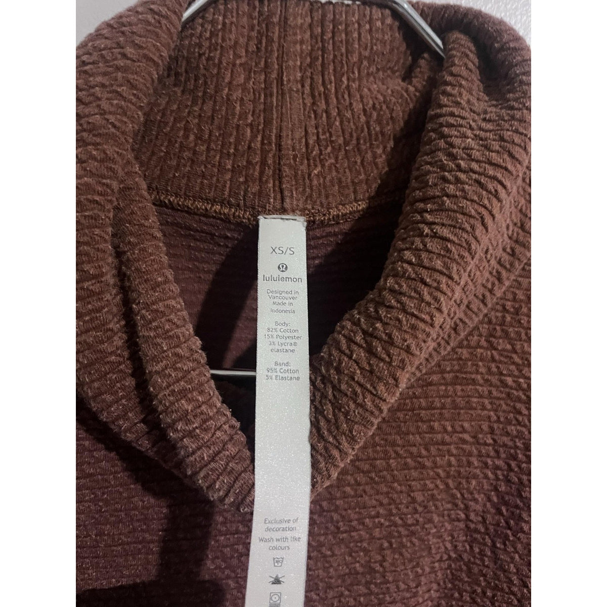 Lululemon Sweater Womens XS/S Brown Waffle-Knit Pullover Cowl Neck Heavyweight