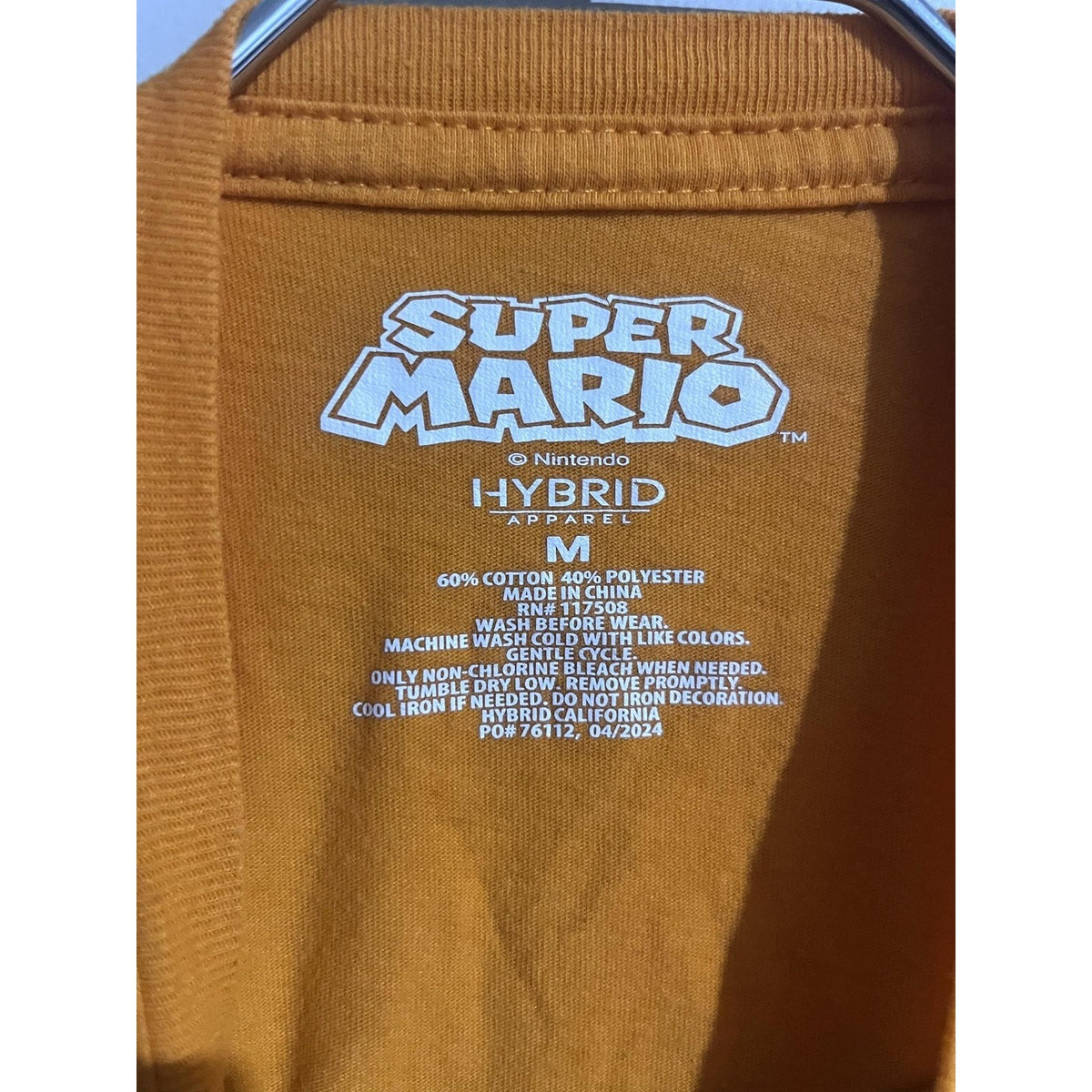 Super Mario Shirt M Orange Short Sleeve Graphic Crew Neck Tagless