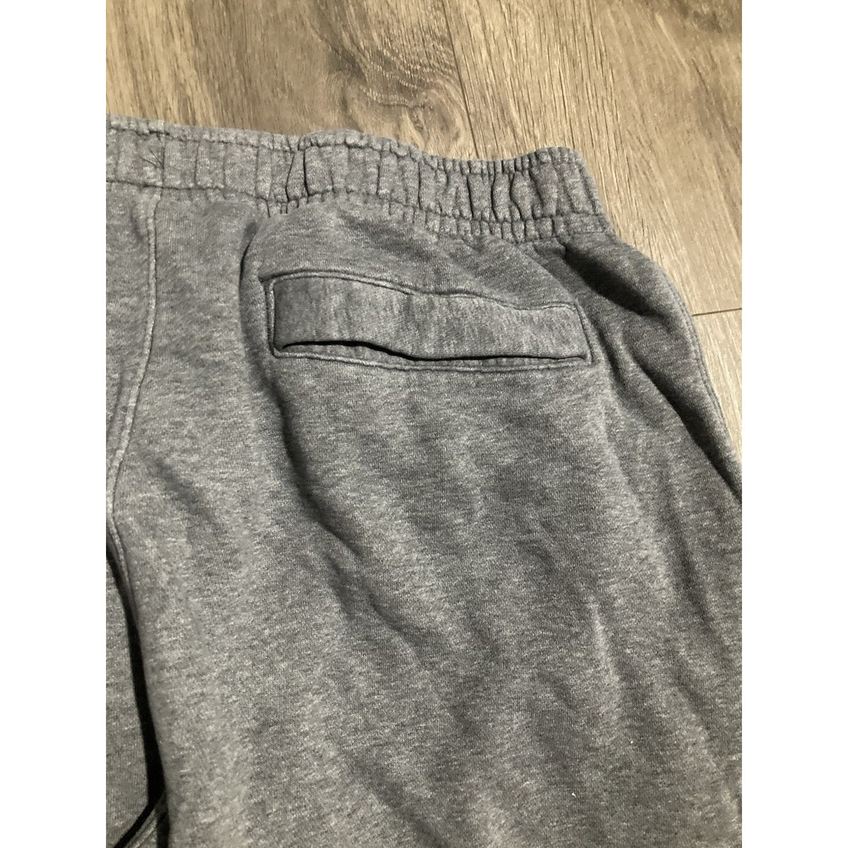 Nike Joggers Men's L Grey Sportswear Club Fleece Sweatpants Gym Run BV2737-071