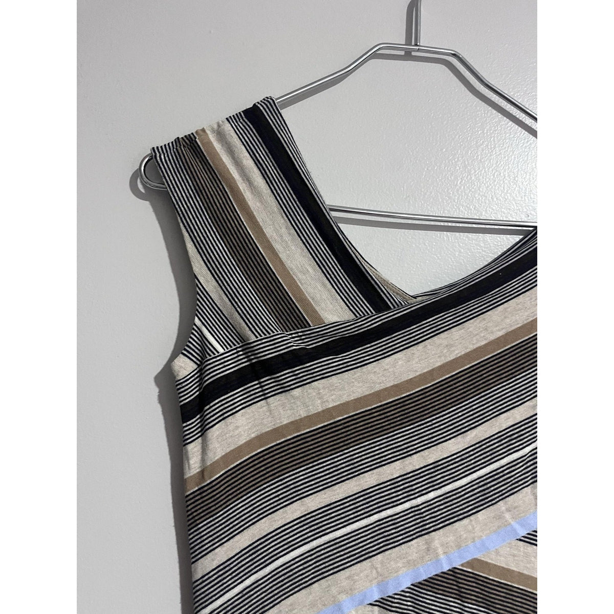 Bailey 44 Dress Womens XS Beige Striped Wrap Asymmetric Sleeveless Jersey