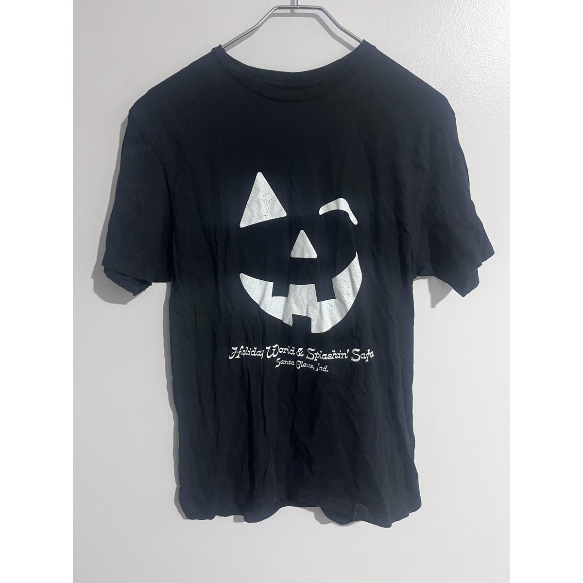 Holiday World Shirt Mens S Black Short Sleeve Pumpkin Halloween Graphic