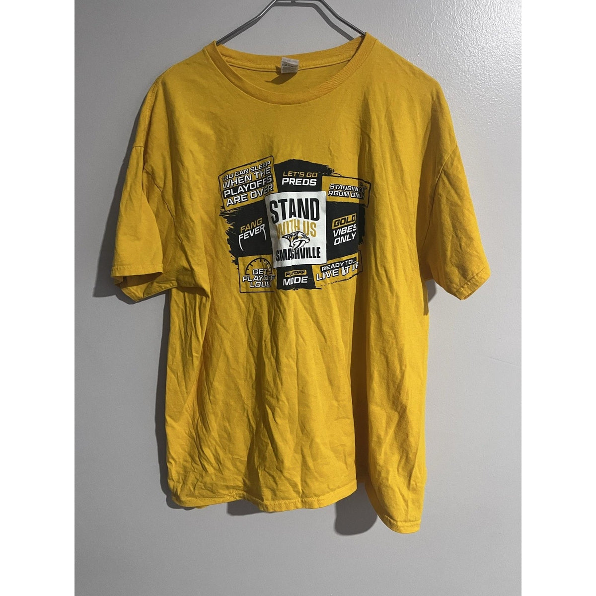 Nashville Predators Shirt Mens XL Yellow NHL Hockey Smashville Fruit Of The Loom