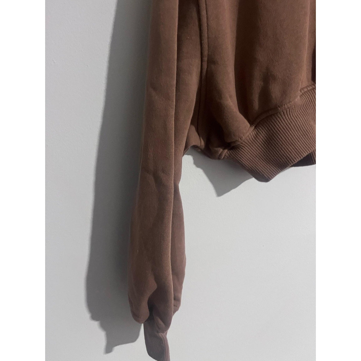 BP. Sweatshirt Teens S Brown Cropped Pullover Crew Neck Fleece Relaxed Casual