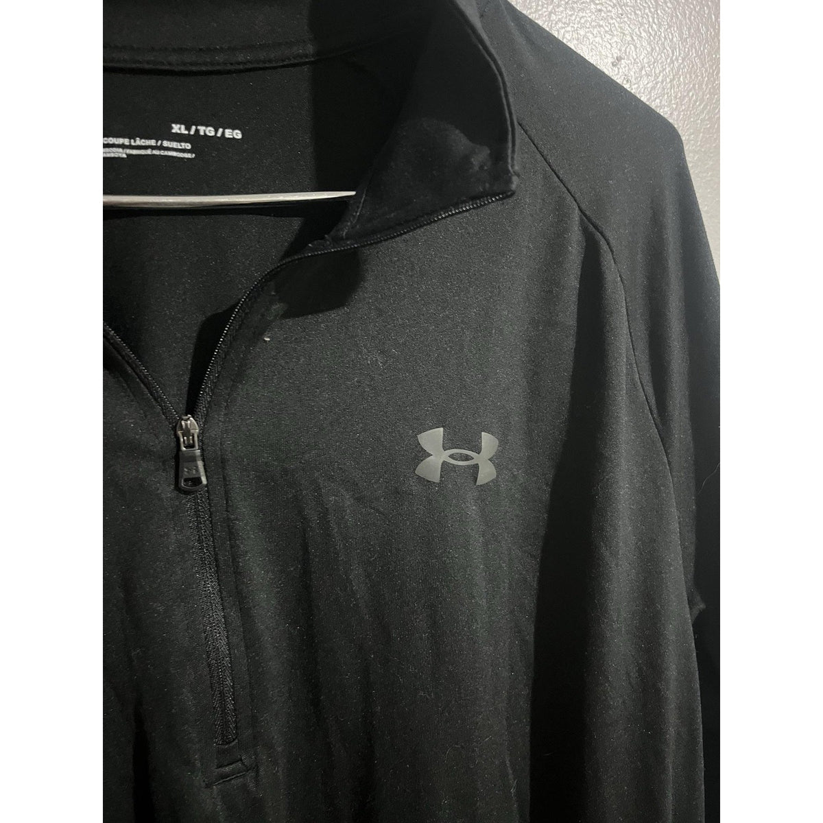 Under Armour Pullover Mens XL Black Mock Neck 1/4 Zip Fleece Lightweight Tagless