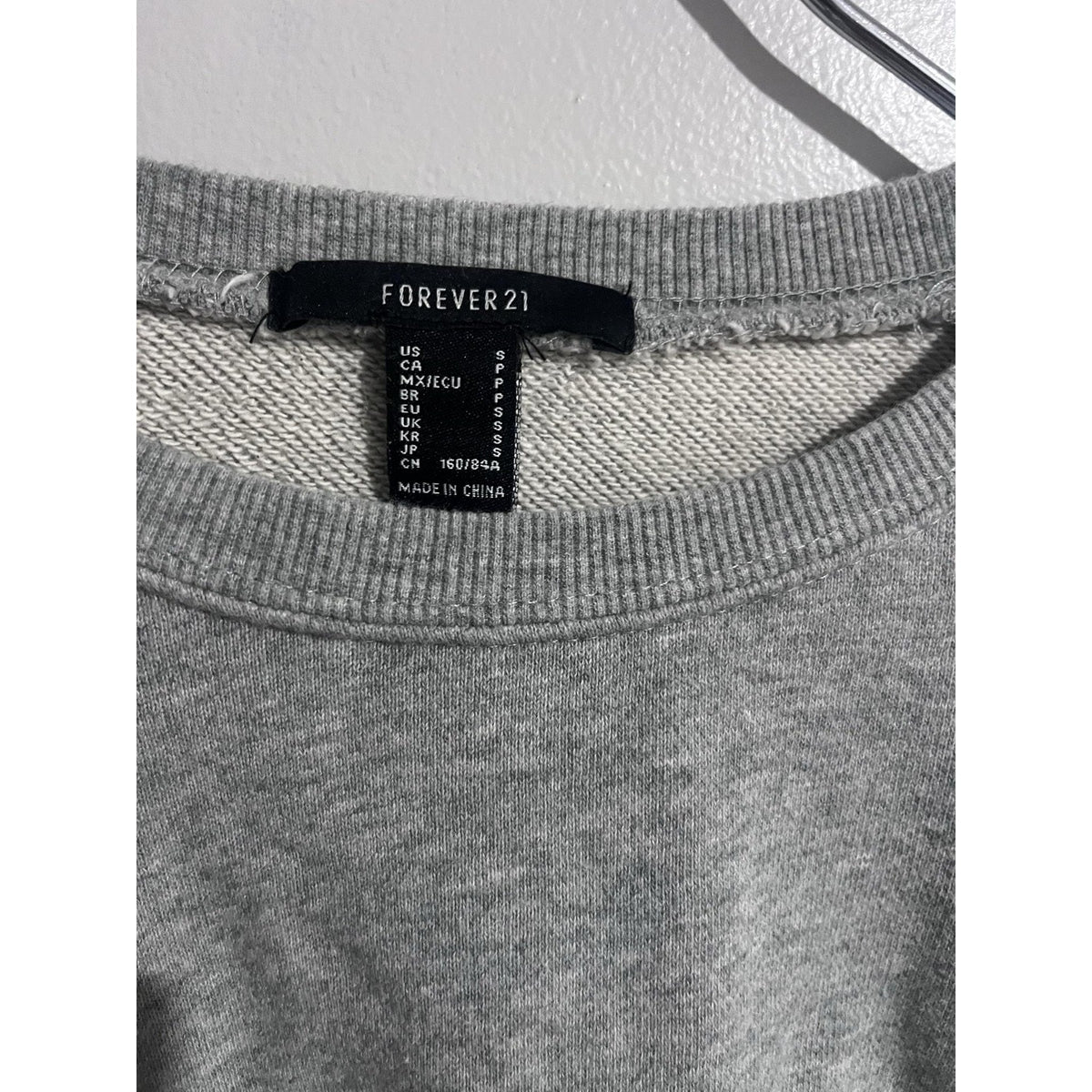 FOREVER 21 Pullover Womens S Gray Sweatshirt Fleece Crew Neck Relaxed Casual