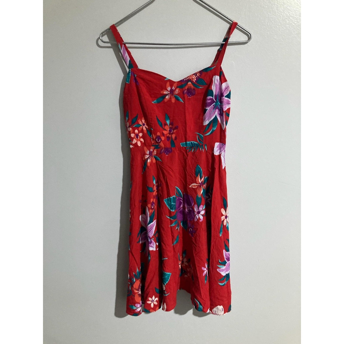 Old Navy Sundress Womens S Red Floral Smocked Strappy Sweetheart Knee Length